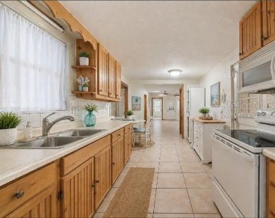 302 51st Street W, Bradenton, FL 34209 Photo