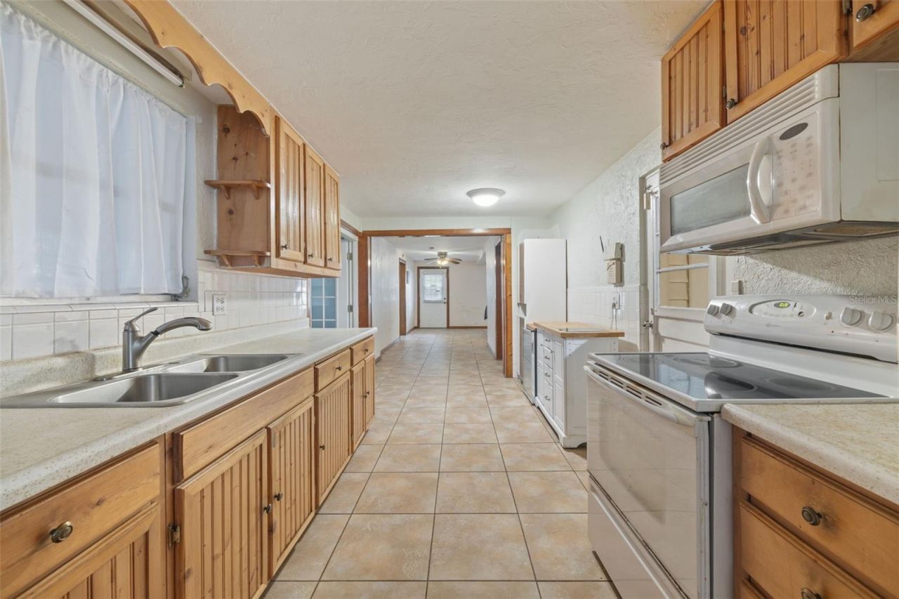 302 51st Street W, Bradenton, FL 34209 Photo