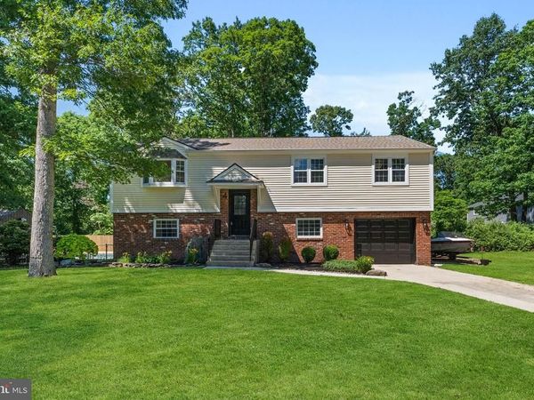 4 CRANBERRY COURT, HAMMONTON, NJ 08037
