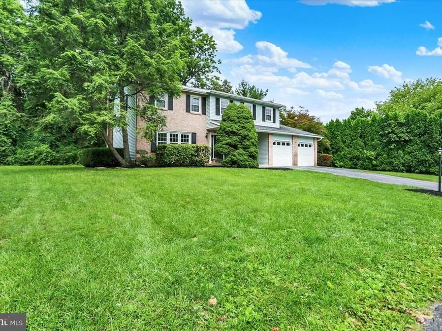 214 Burrell Boulevard, Allentown, PA 18104 Main Photo