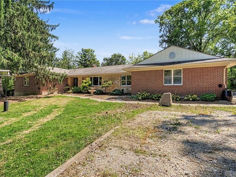 8815 Oregonia Road, Massie Township, OH 45068 Photo 2