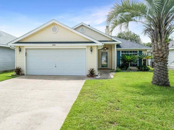 1490 Newcastle Way, Pensacola, FL 32534