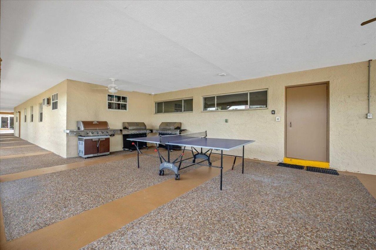 154 Lake Barbara Drive, West Palm Beach, FL 33411 Photo