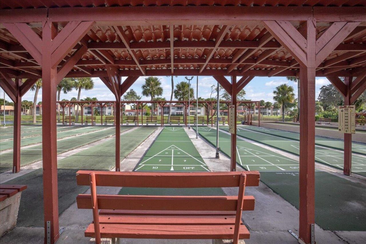 154 Lake Barbara Drive, West Palm Beach, FL 33411 Photo