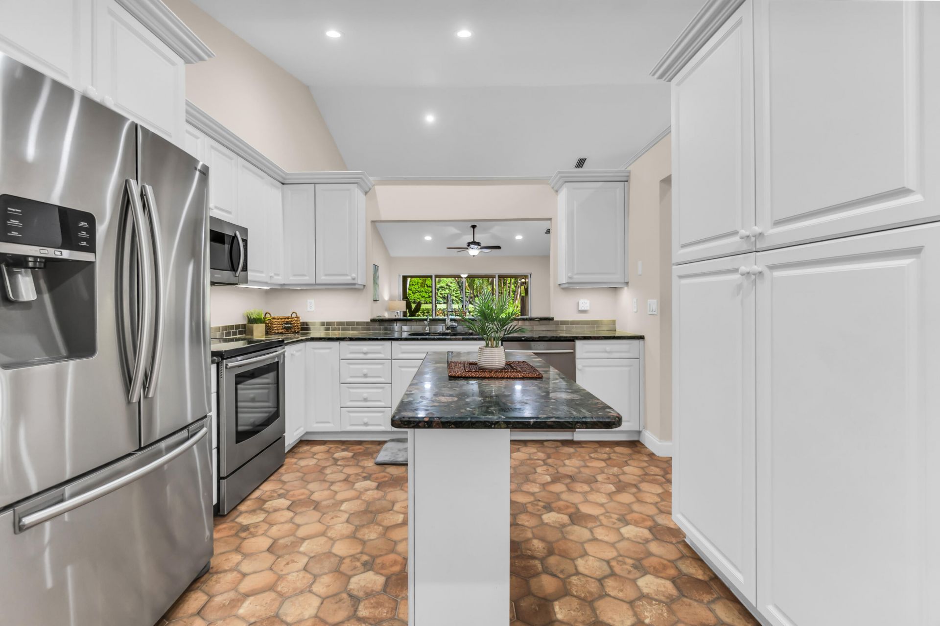 7943 Lake Sands Drive, Delray Beach, FL 33446 Photo
