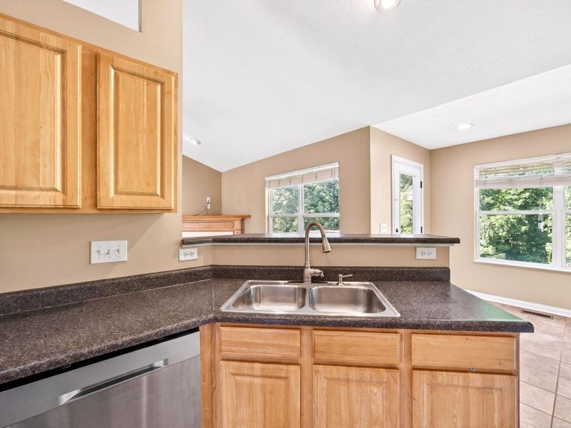 7001 Lucia Drive, Burlington, KY 41005 Photo 9