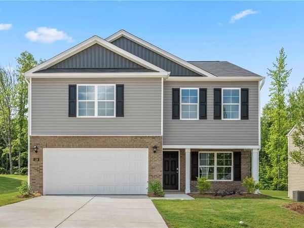 408 White Spruce Court, Thomasville, NC 27360
