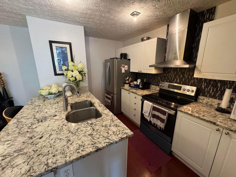 6676 Lagrange Drive , Unit 46E, Canal Winchester, OH 43110 Photo 5