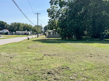 801 Poplar , Benton, KY 42025