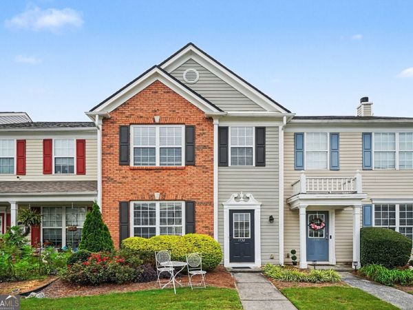 1732 Stanwood Drive NW, Kennesaw, GA 30152