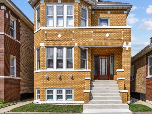 5420 S Sawyer Avenue , Chicago, IL 60632