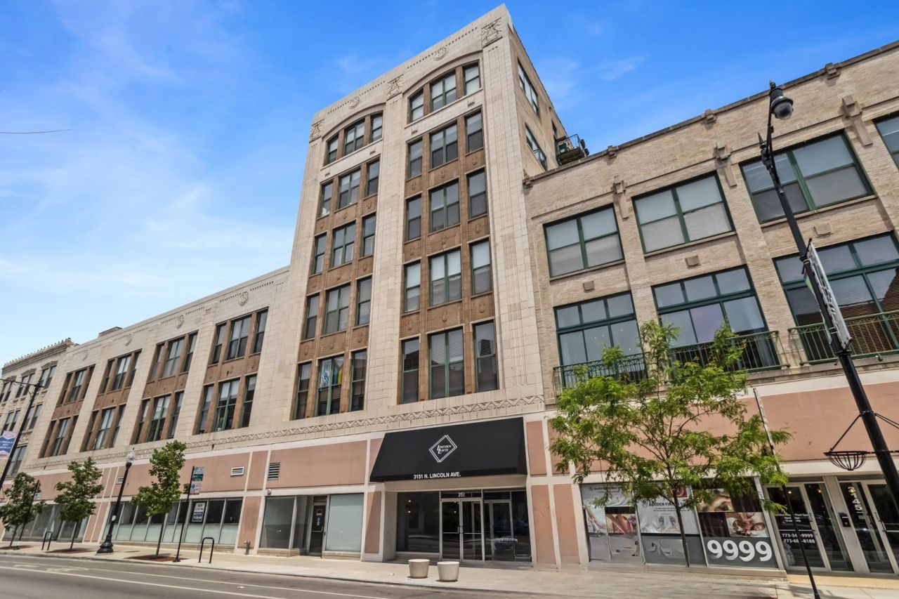 3151 N Lincoln Avenue, Unit 514, Chicago, IL 60657 Main Photo