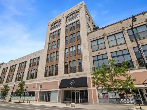3151 N Lincoln Avenue, Unit 514, Chicago, IL 60657