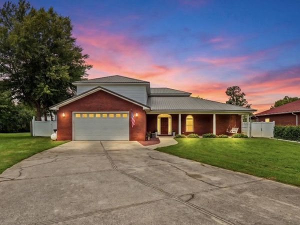 5133 Indian Bluff Drive, Youngstown, FL 32466