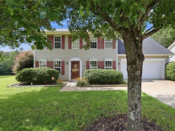 150 Creekview Drive, Kernersville, NC 27284