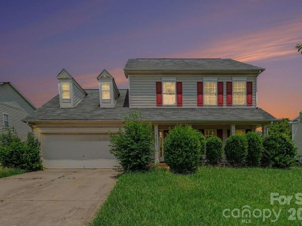 9813 Baxter Caldwell Drive , Charlotte, NC 28213
