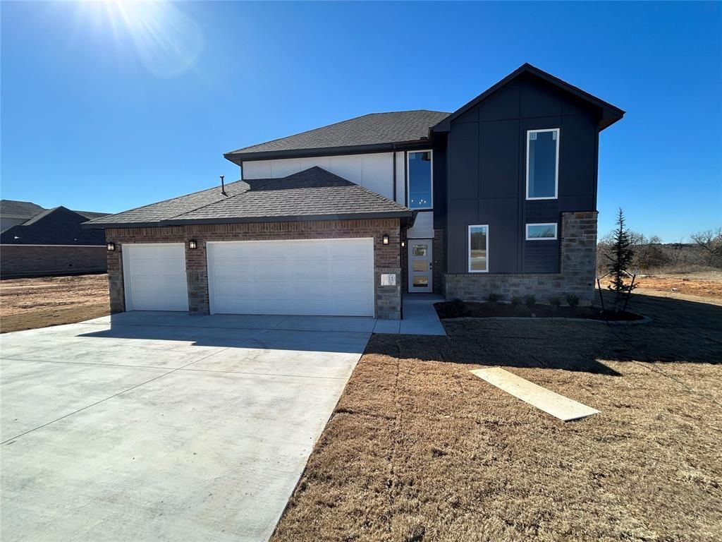 1313 Lighthorsemen Way, Choctaw, OK 73020 Main Photo
