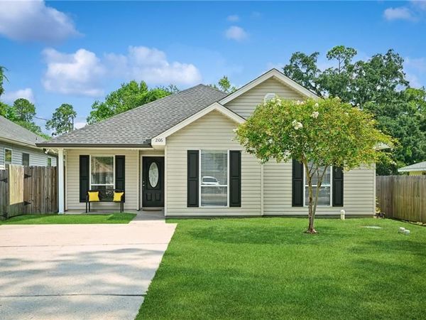 2106 JAY Street, Slidell, LA 70460
