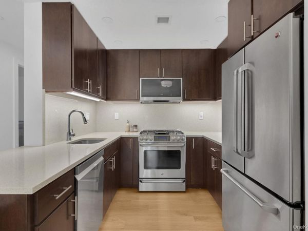 152 E 118th Street, Unit 4C, New York (Manhattan), NY 10035