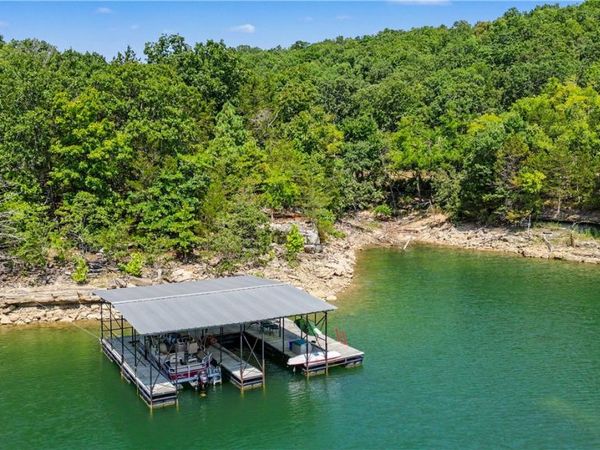 7670 Angell Road , Rogers, AR 72756