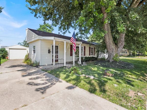 830 S Walnut Street , Urbana, OH 43078