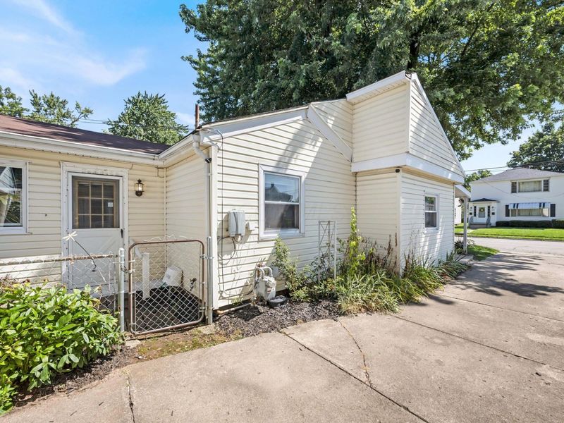 830 S Walnut Street , Urbana, OH 43078 Photo 5