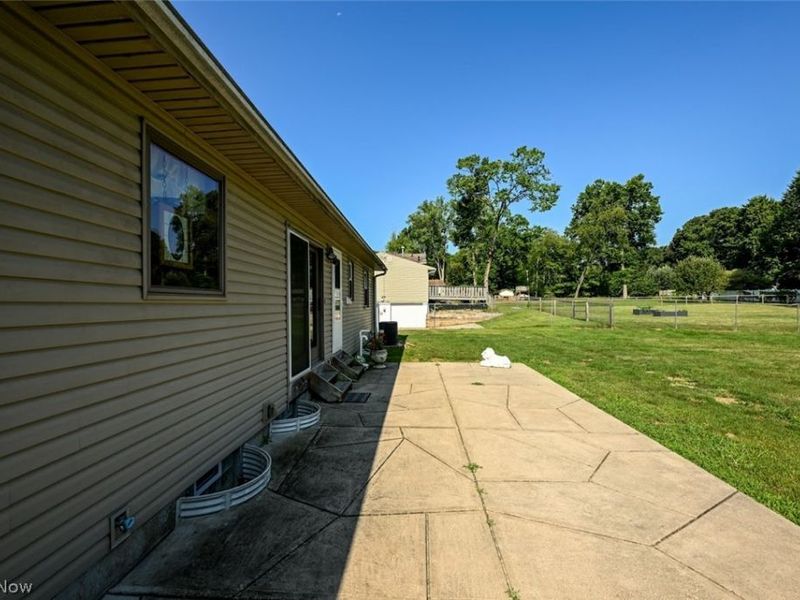 577 Catalina Drive, Akron, OH 44319 Photo 7