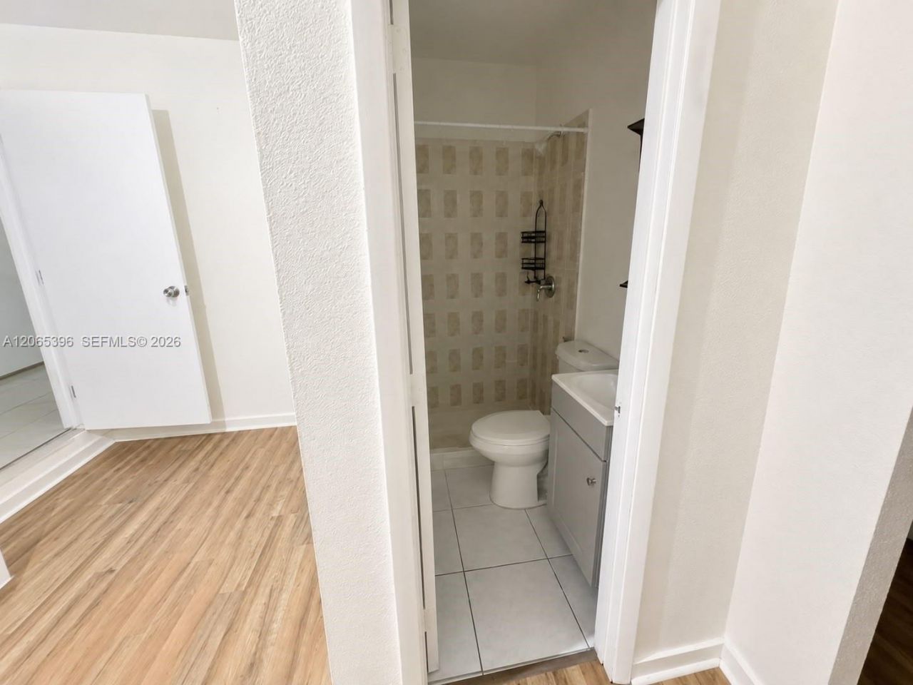 19631 NW 57th Pl, Hialeah, FL 33015 Photo