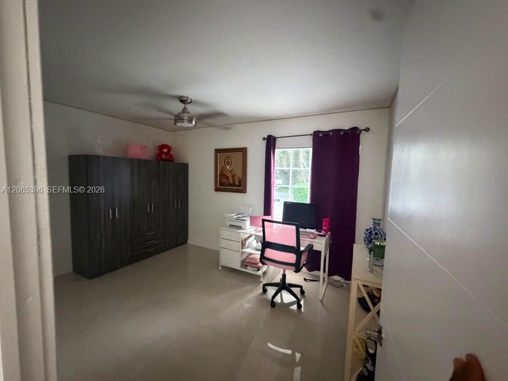 19631 NW 57th Pl , Hialeah, FL 33015 Photo