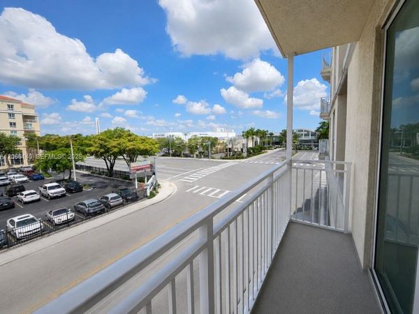 7270 SW 88th St , Unit B202, Miami, FL 33156