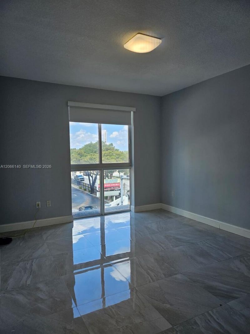 7270 SW 88th St , Unit B202, Miami, FL 33156 Photo