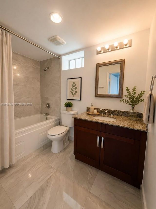 7270 SW 88th St , Unit B202, Miami, FL 33156 Photo
