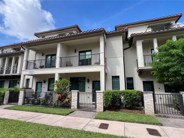 4738 NW 83rd Path , Unit 4738, Doral, FL 33166