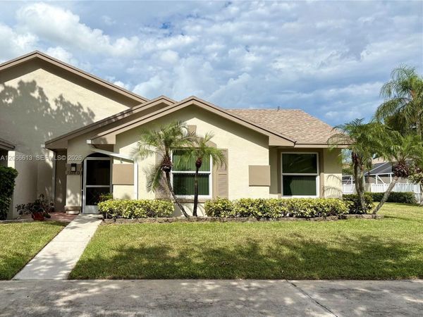 9370 BOCA GARDENS PKWY , Unit D, Boca Raton, FL 33496