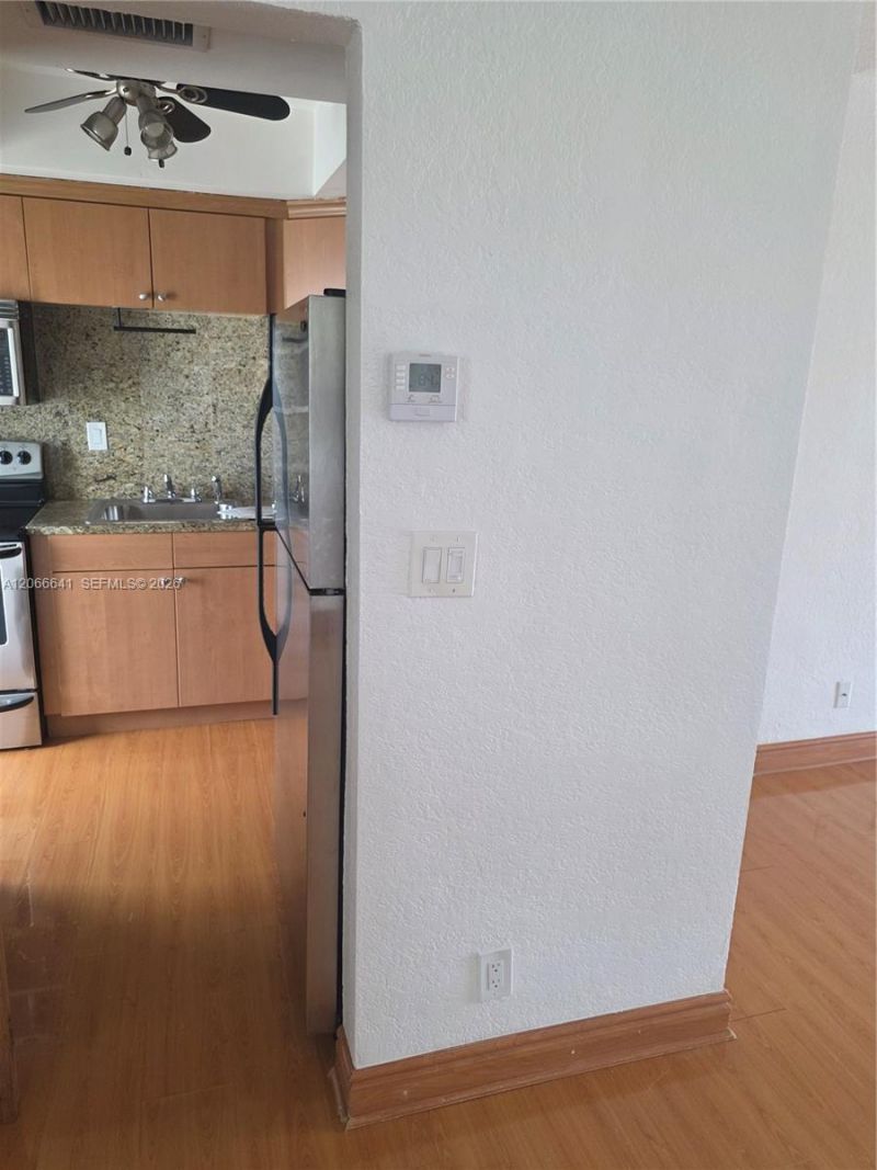 1500 SE 15th St , Unit 318, Fort Lauderdale, FL 33316 Photo