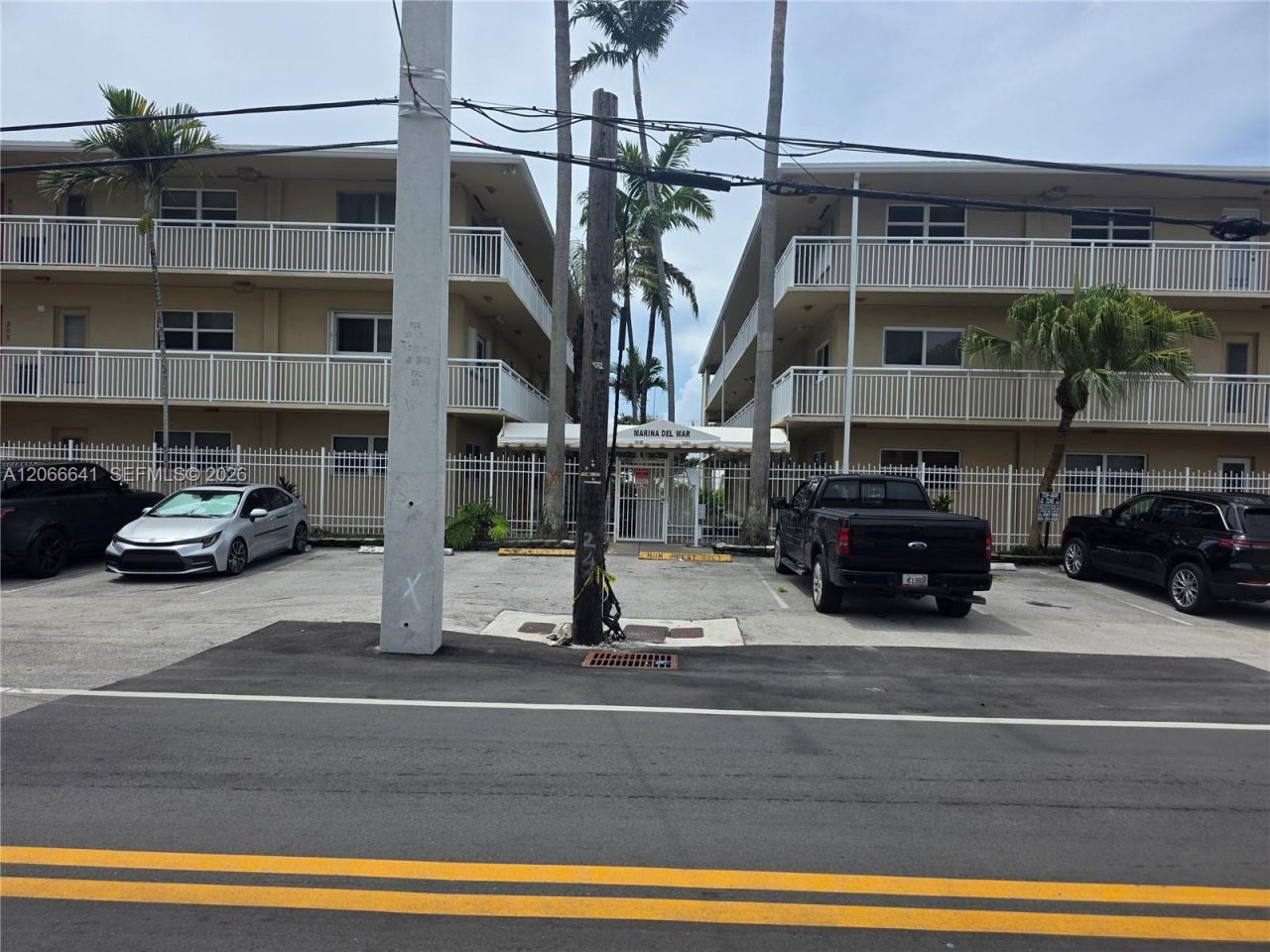 1500 SE 15th St , Unit 318, Fort Lauderdale, FL 33316 Photo