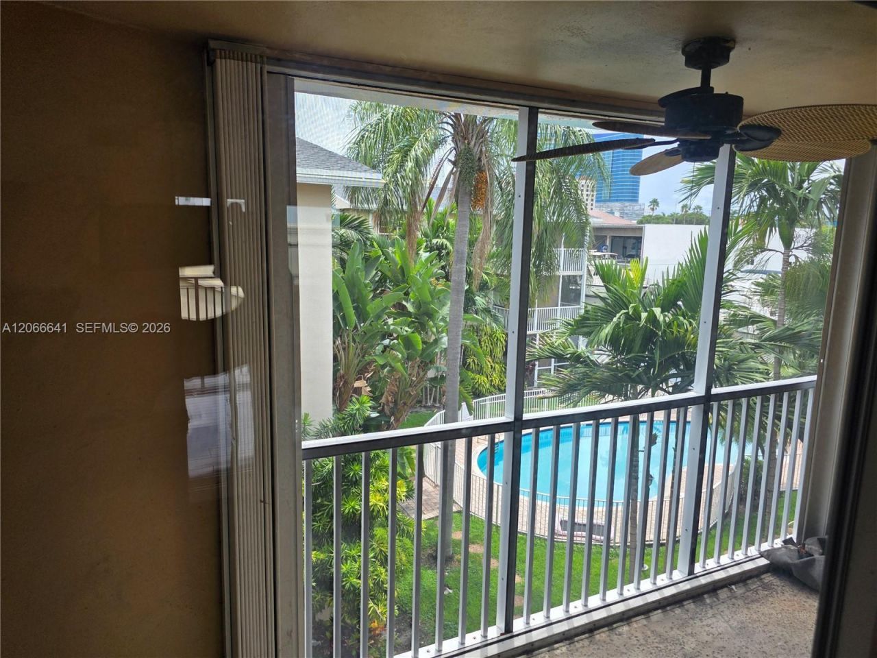 1500 SE 15th St , Unit 318, Fort Lauderdale, FL 33316 Photo
