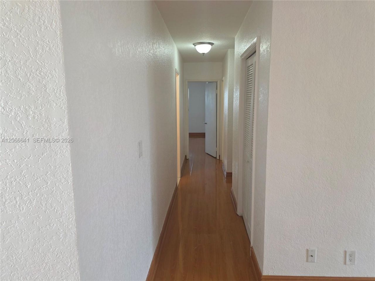 1500 SE 15th St , Unit 318, Fort Lauderdale, FL 33316 Photo