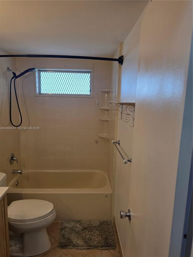 1500 SE 15th St , Unit 318, Fort Lauderdale, FL 33316 Photo