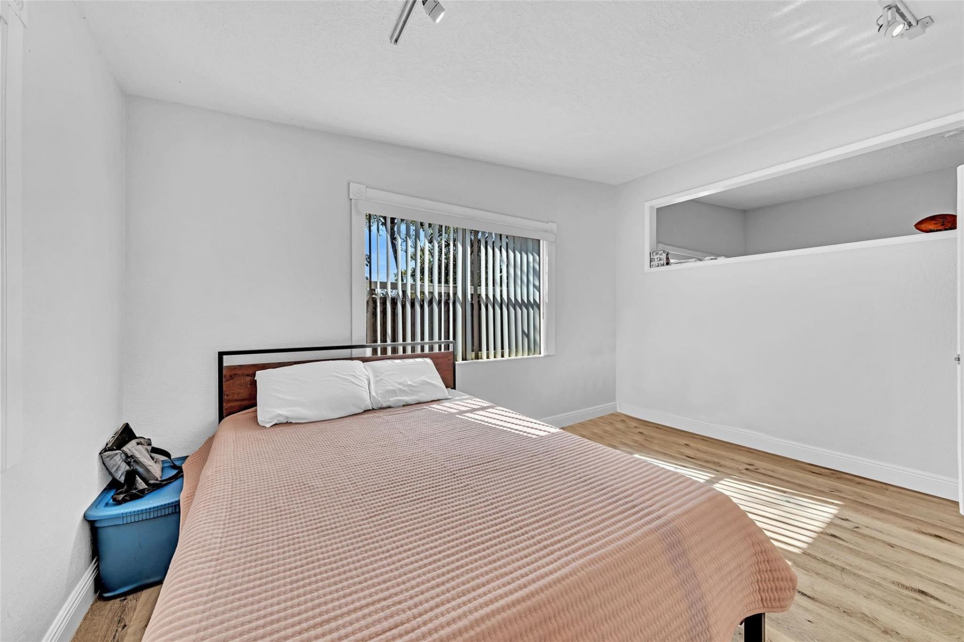 805 NE 17th Avenue, Unit 4, Fort Lauderdale, FL 33304 Photo