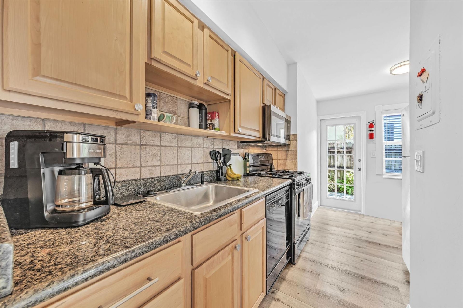 805 NE 17th Avenue, Unit 4, Fort Lauderdale, FL 33304 Photo