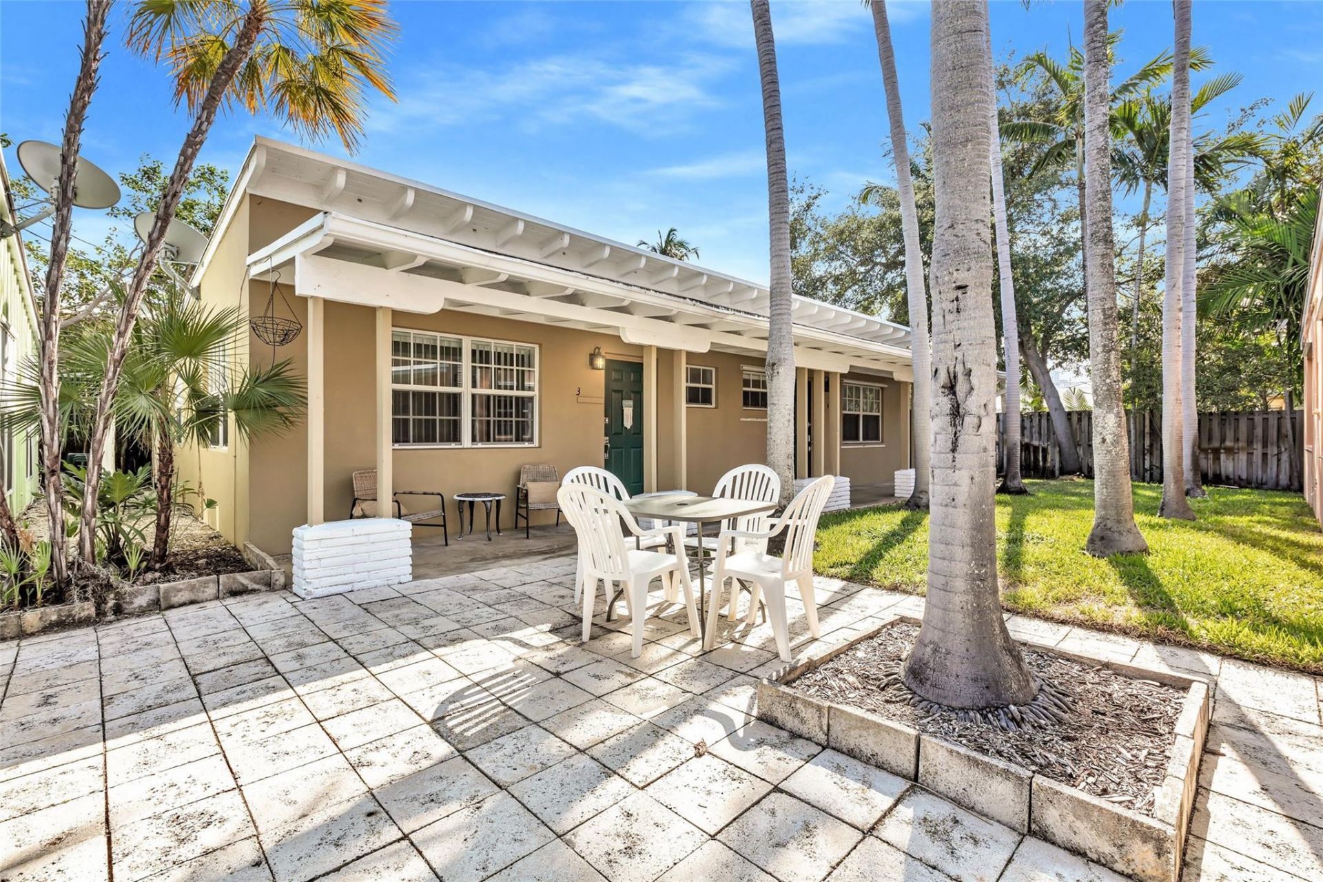 805 NE 17th Avenue, Unit 4, Fort Lauderdale, FL 33304 Photo