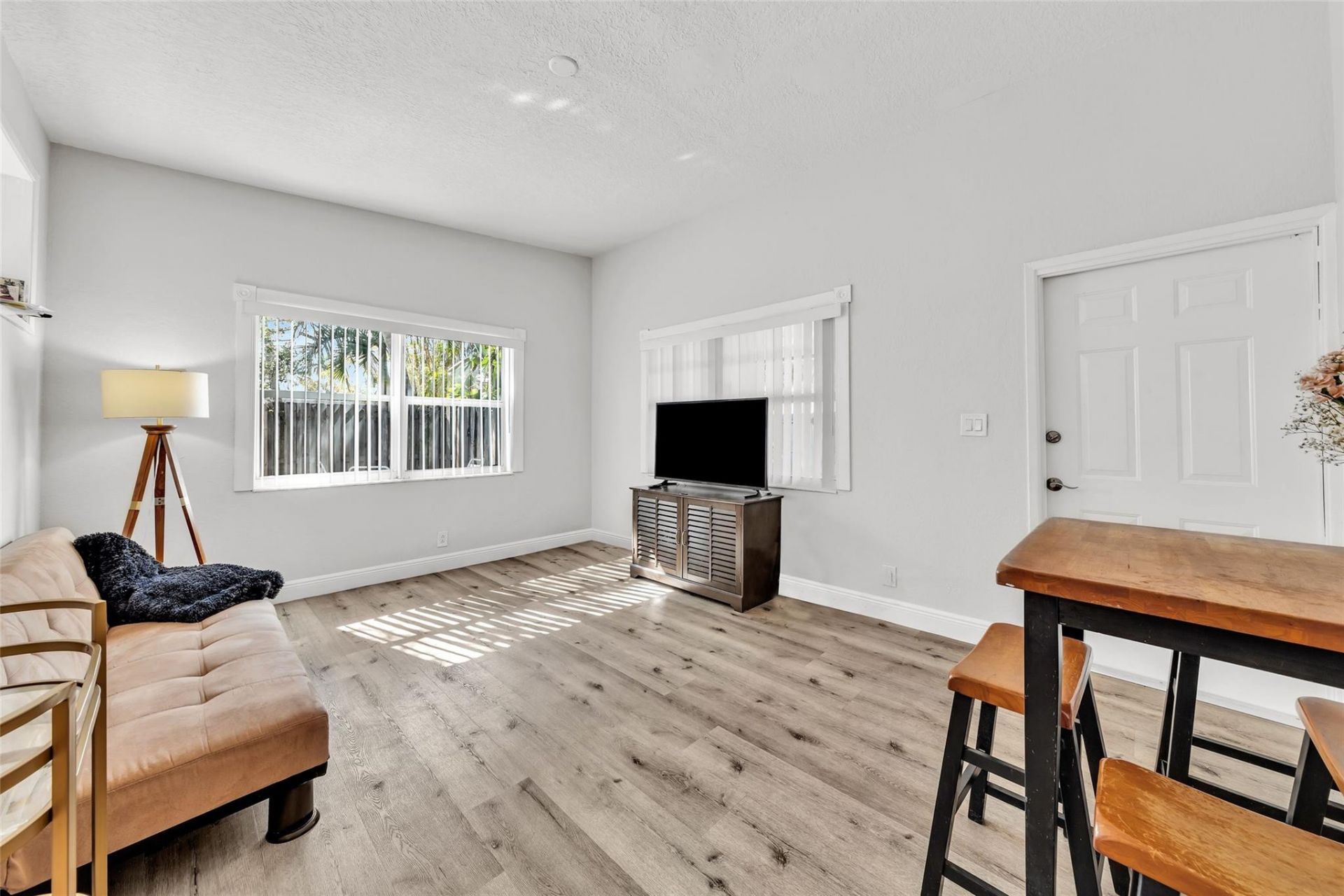 805 NE 17th Avenue, Unit 4, Fort Lauderdale, FL 33304 Photo