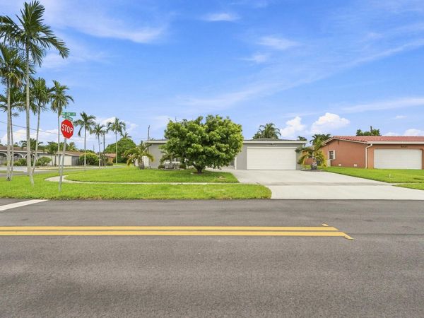 8481 NW 24TH Street, Sunrise, FL 33322