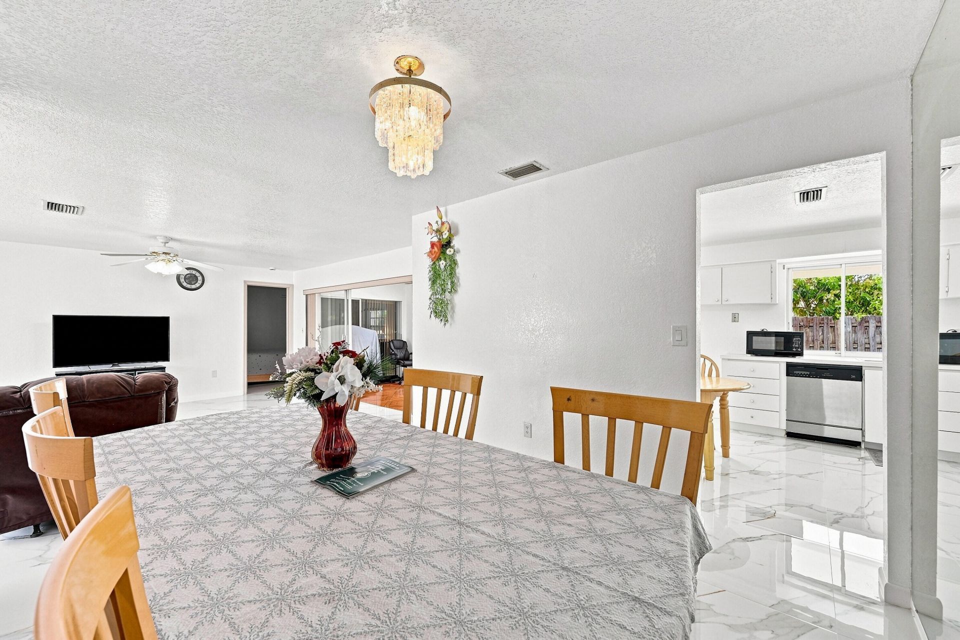 8481 NW 24th Street, Sunrise, FL 33322 Photo