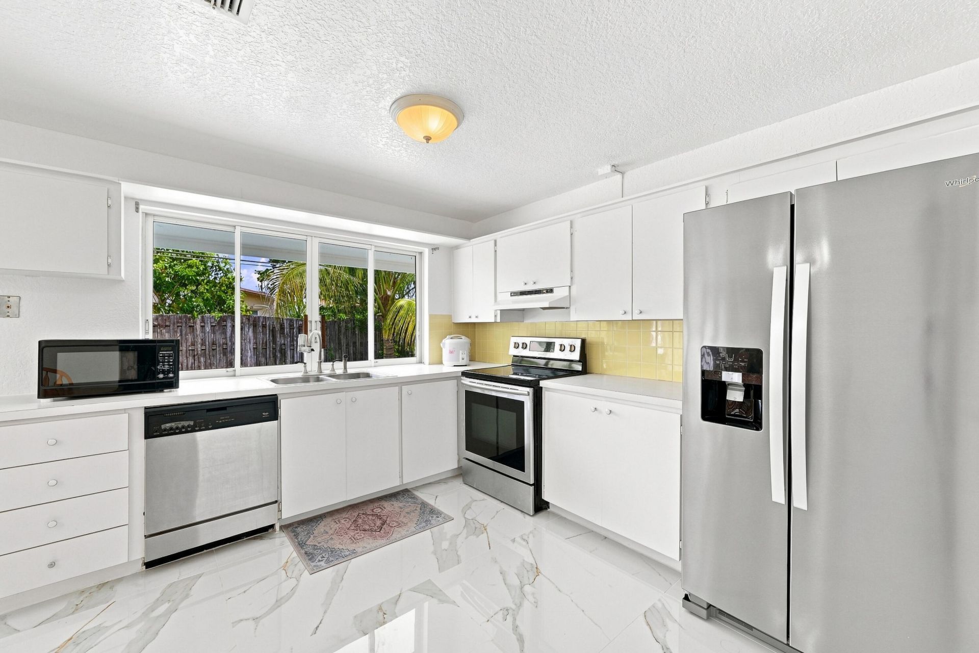 8481 NW 24th Street, Sunrise, FL 33322 Photo