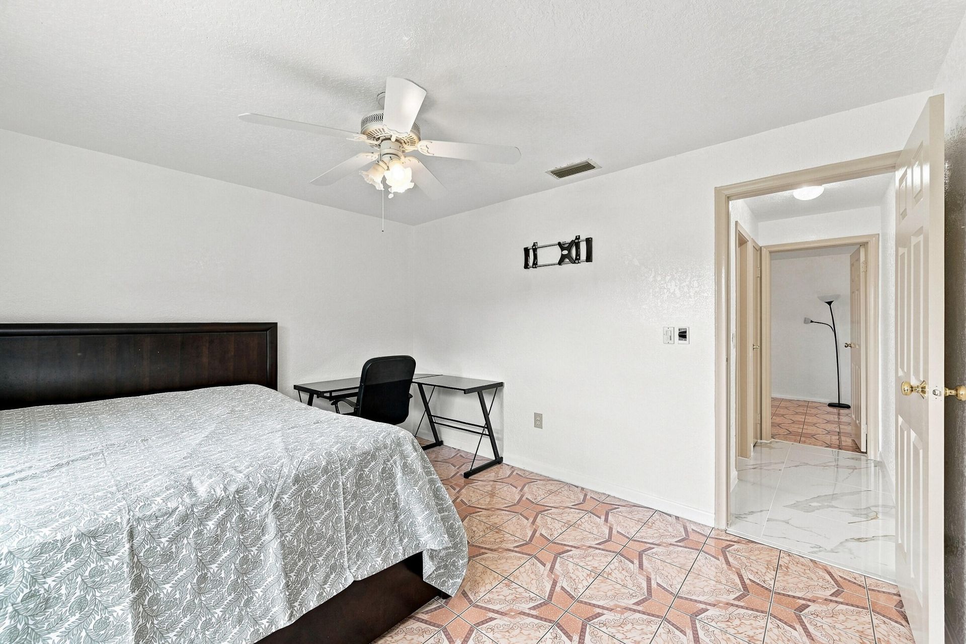 8481 NW 24th Street, Sunrise, FL 33322 Photo