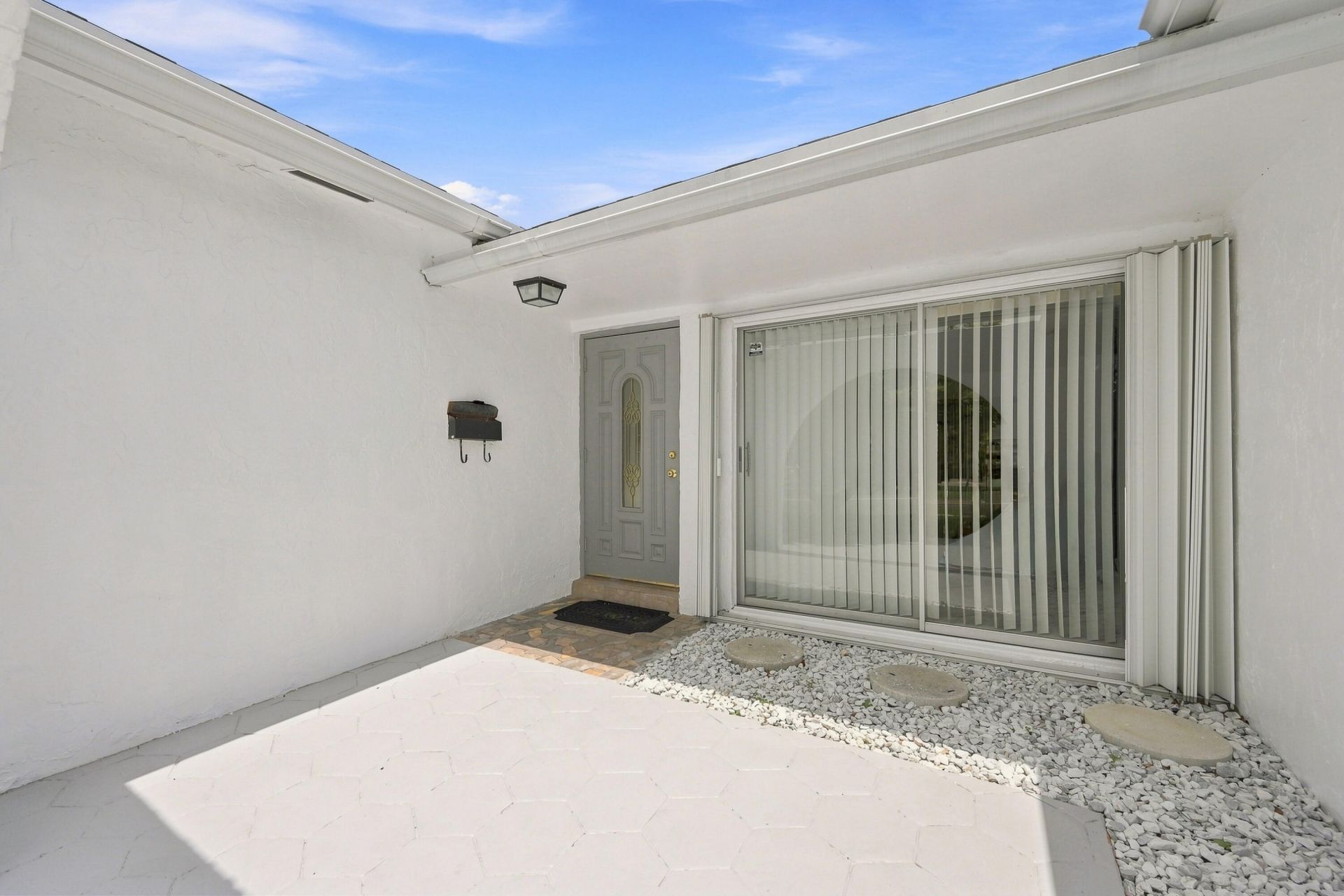 8481 NW 24th Street, Sunrise, FL 33322 Photo
