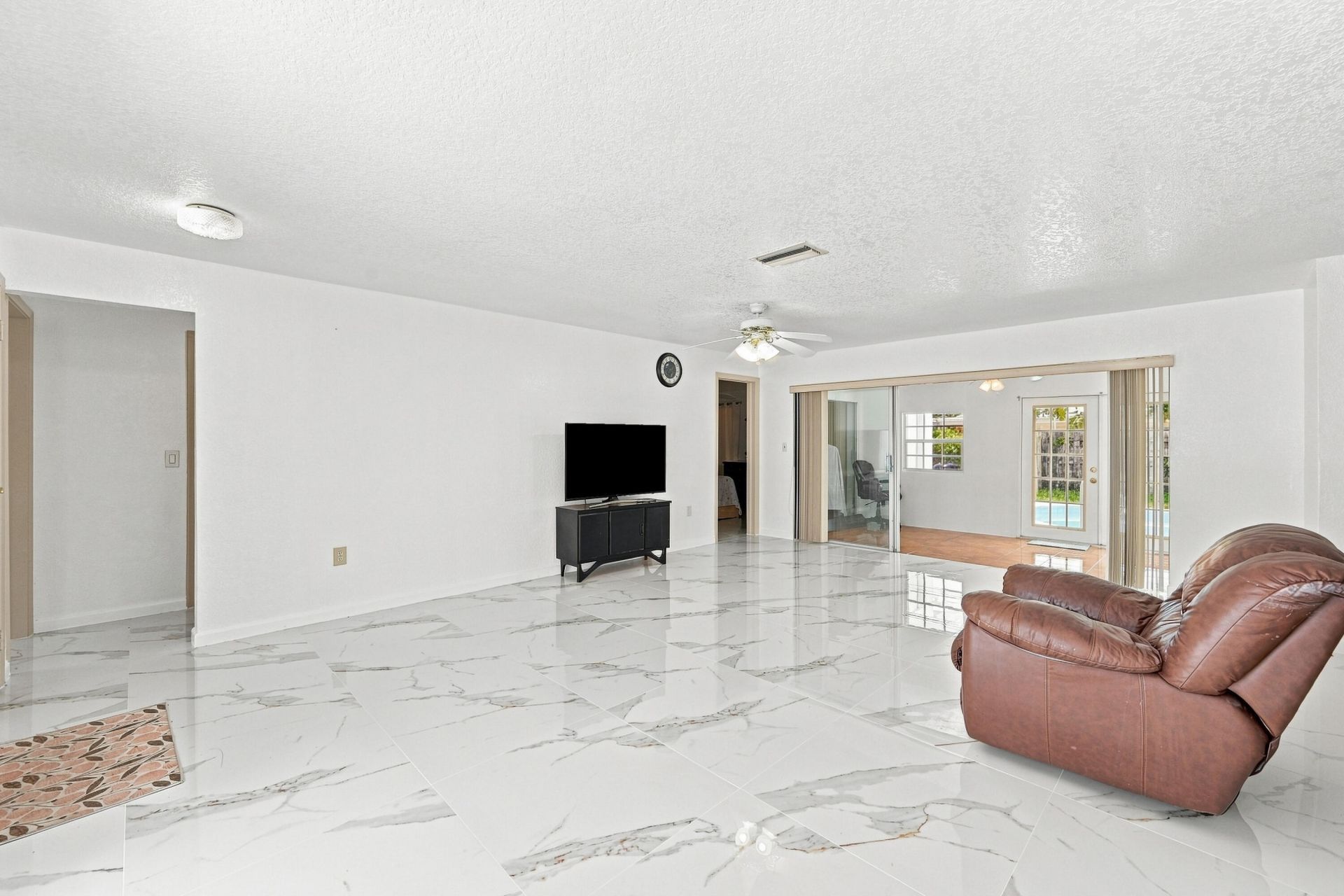8481 NW 24th Street, Sunrise, FL 33322 Photo