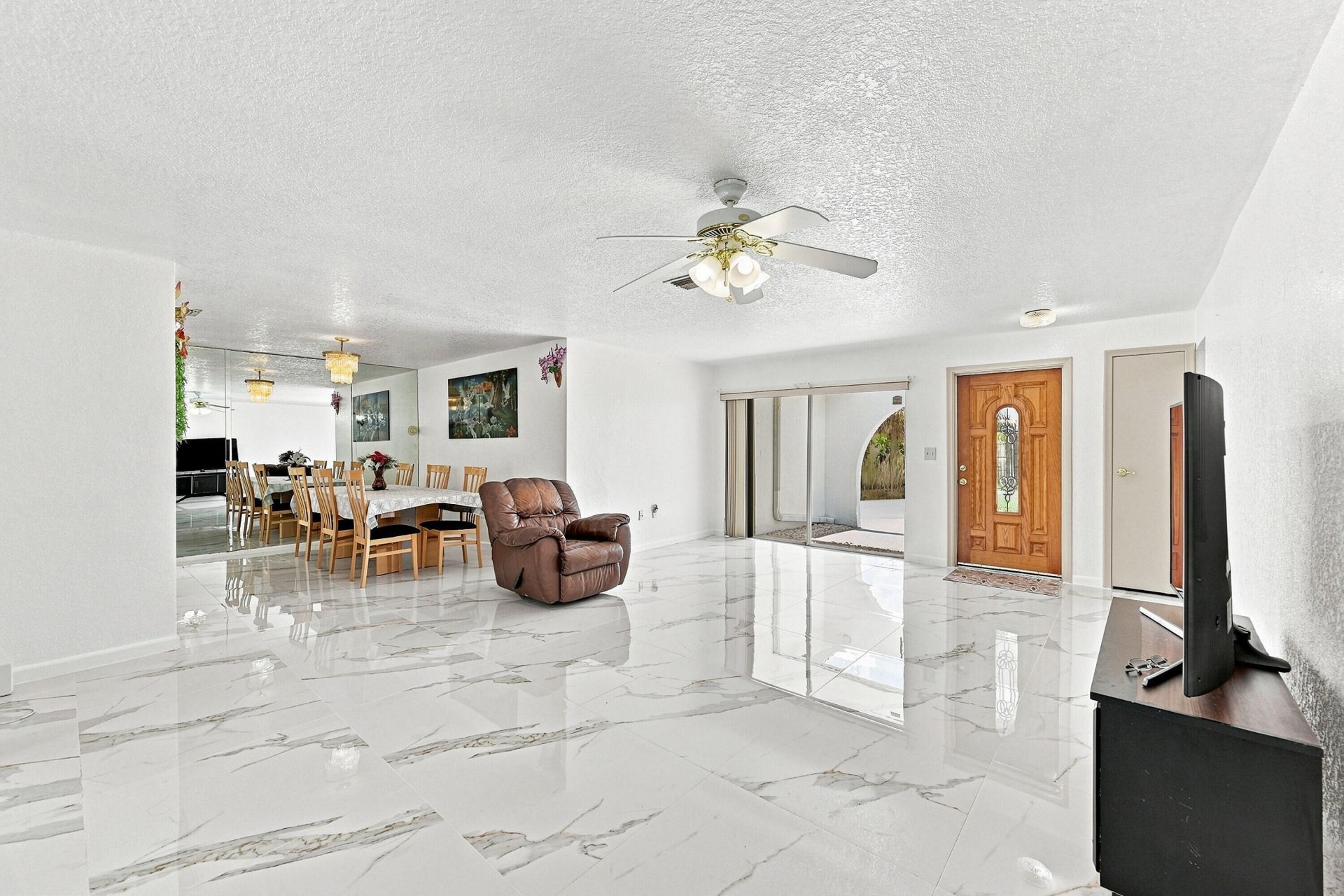 8481 NW 24th Street, Sunrise, FL 33322 Photo